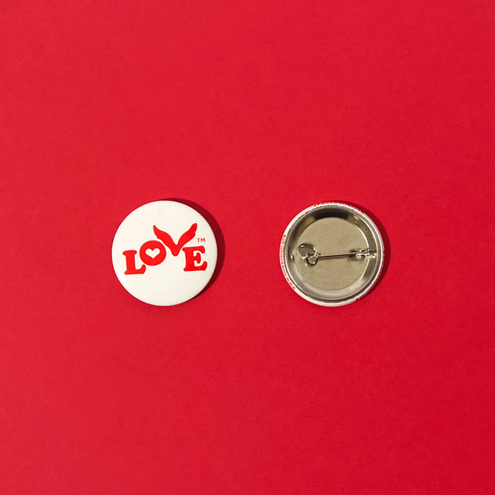 https://www.lovebutton.org/wp-content/uploads/2018/09/lovebutton-pin-single.jpg