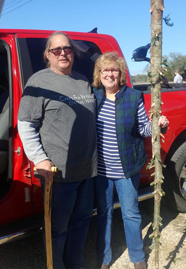 Man Makes Canes for Veterans From Old Christmas Trees