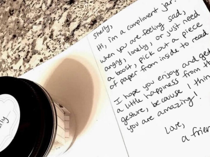 Woman Gifts Compliment Jars Anonymously to Loved Ones