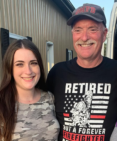 Firefighters Across the U.S. Help Daughter Make Her Dad a Special Gift