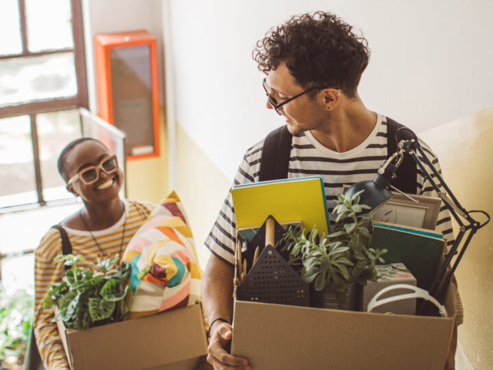 Study Says Acts of Kindness May Help with Depression & Anxiety