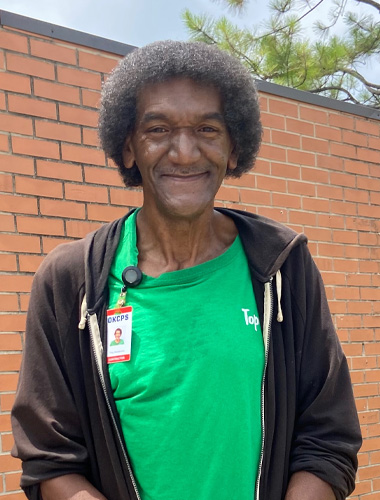 Community Unites to Help Beloved Custodian Get a New Car